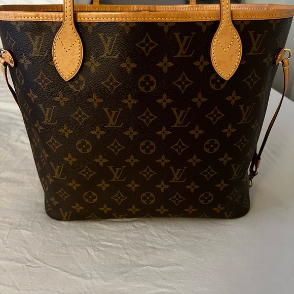 louis vuitton monogram neverfull MM - Picture 4 of 14